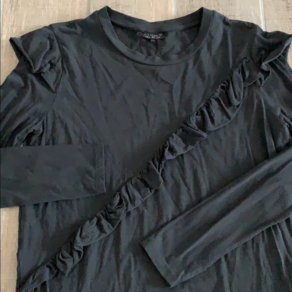 Topshop Ruffle Shoulder Top - Picture 2 of 4